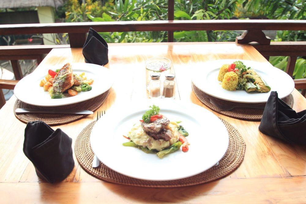 Villa Sutra Pemuteran Esterno foto