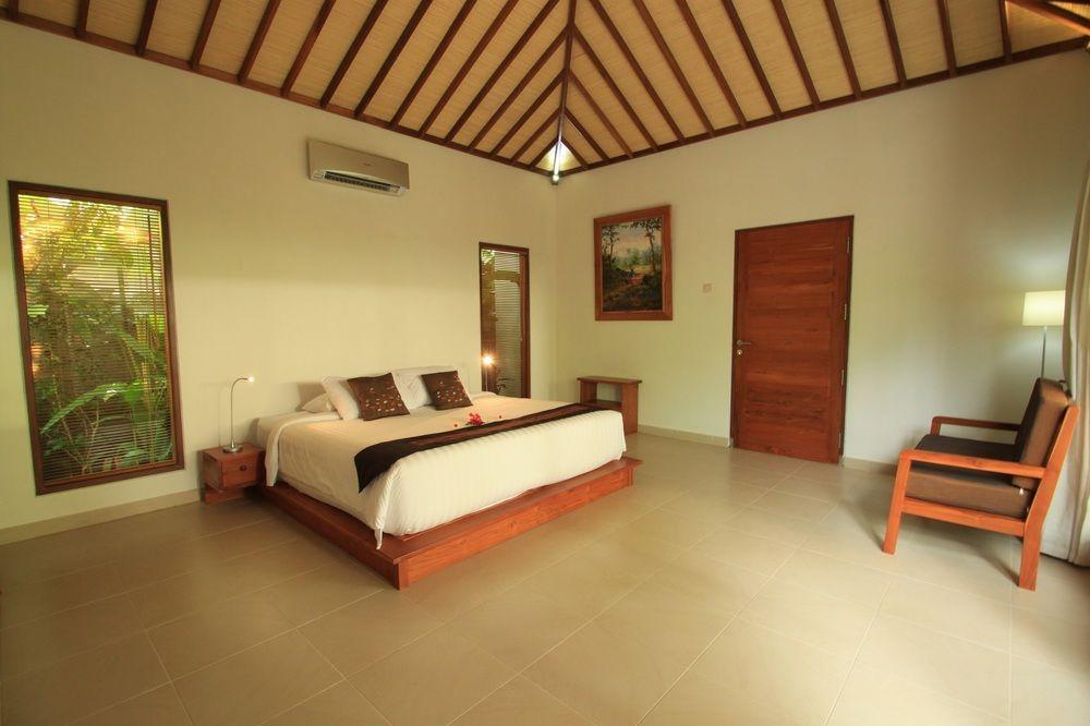 Villa Sutra Pemuteran Esterno foto